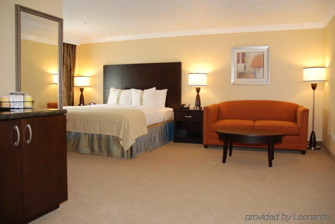 Holiday Inn & Suites San Mateo - Sfo By Ihg Номер фото